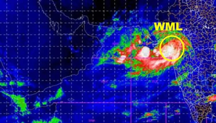 cyclone-shaheen-to-emerge-off-gujarat-coast-by-friday-morning-headed-to-pakistan
