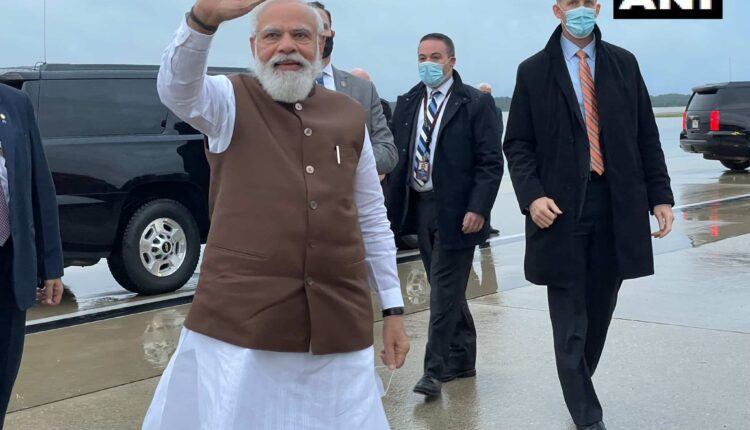 the-indian-diaspora-in-washington-enthusiastically-welcomed-pm-modi