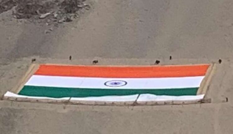 on-gandhi-jayanti-worlds-largest-khadi-national-flag-inaugurated-in-leh
