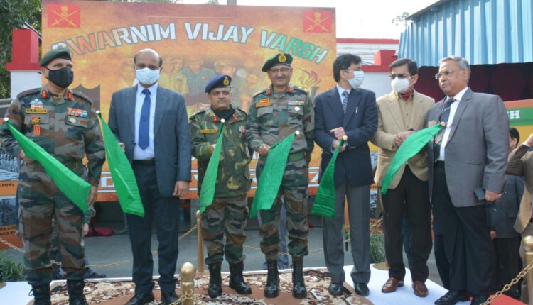 Mukti Joddha (Warrior) from Bangladesh left by Golden Vijay Varsha special train