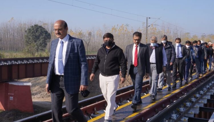 General Manager Northern Railway inspected the Saharanpur-Moradabad section of Moradabad Division