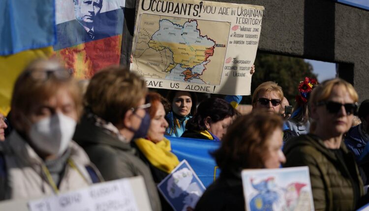 notification-issued-by-the-government-of-uttar-pradesh-for-the-help-of-the-people-trapped-in-ukraine