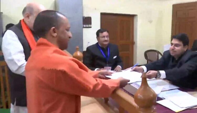 yogi-filed-nomination-papers-from-gorakhpur