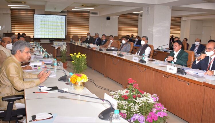 The Railway Minister held a meeting with the Zonal General Managers of the Railways and directed them to prepare the plan before getting the budget funds in Harhal by March 31, 22.