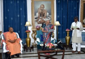 governor-administered-oath-to-4-others-including-protem-speaker-of-newly-formed-up-assembly