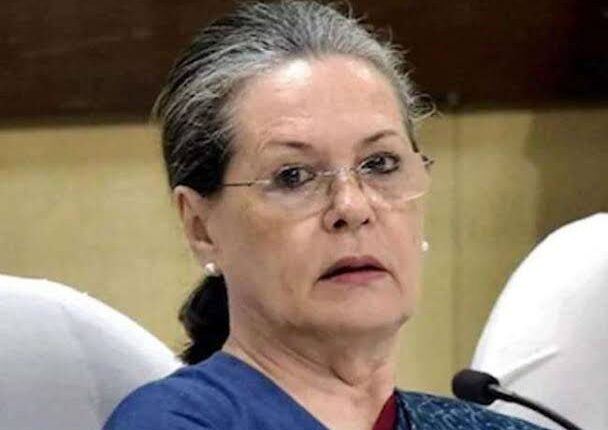 sonia-gandhi-asks-cong-heads-of-five-states-to-resign-post-assembly-poll-debacle