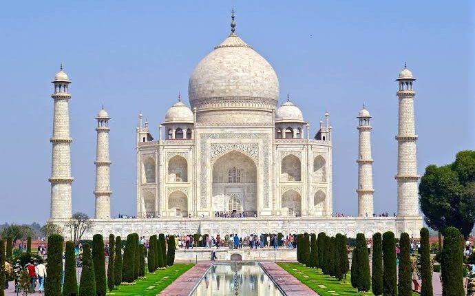 open-rooms-of-taj-mahal-to-find-facts-about-hindu-idols-petition-in-high-court