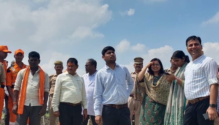 district-level-mock-drill-done-to-look-after-flood-rescue-and-relief-in-disaster-affected-area