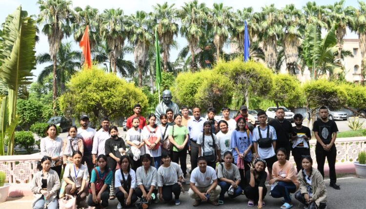 ek-bharat-shreshtha-bharat-students-of-arunachal-pradesh-on-a-five-day-visit-to-uttar-pradesh