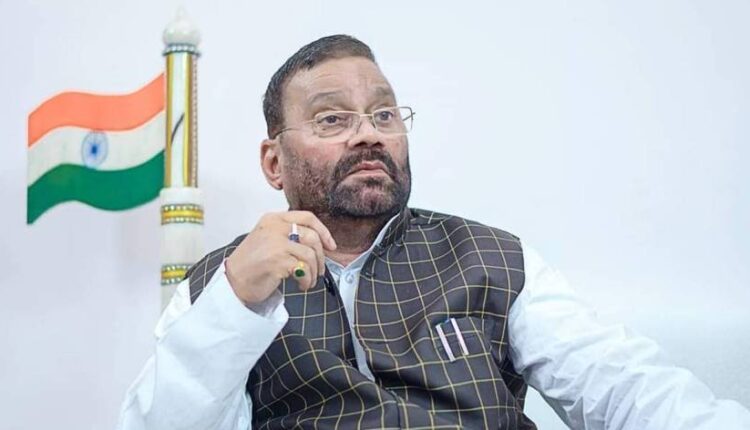 stf-questioned-swami-prasad-maurya-for-cheating-private-secretary-in-the-name-of-job