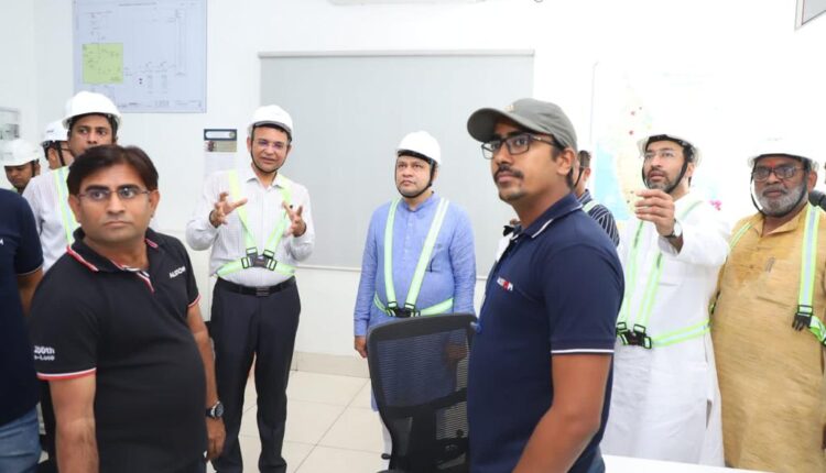 Railway Minister inspects Electric Loco Maintenance Depot of Northern Railway at Khanalampura, Saharanpur