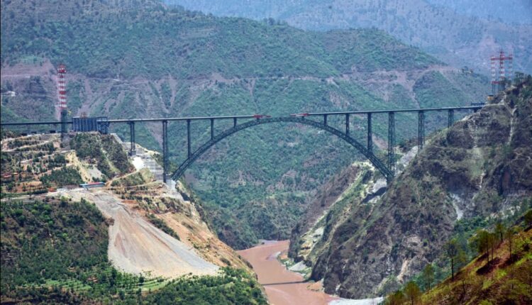 GENERAL MANAGER NORTHERN RAILWAY HOLDS USBRL REVIEW MEETING