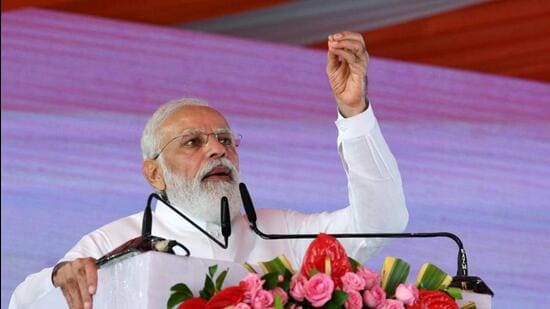 modi-urges-people-to-watch-dd-serial-on-unsung-heroes-of-freedom-movement