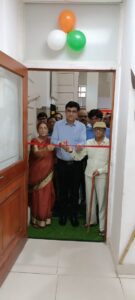 postmaster-inaugurates-vibration-vibhishika-memorial-day-exhibition-at-varanasi-head-post-office
