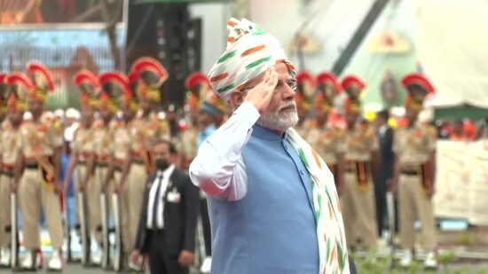 flag-hoisting-of-the-national-flag-wearing-a-tricolor-turban