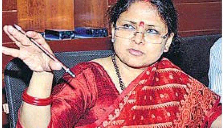 senior-ias-renuka-also-resigned