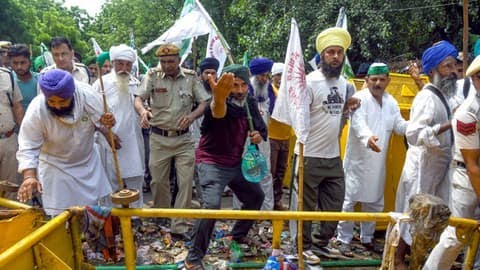 kisan-mahapanchayat-continues-at-jantar-mantar