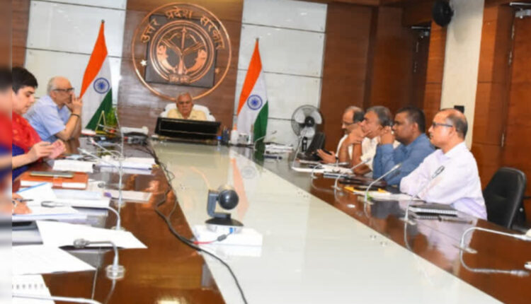 chief-secretary-gave-instructions-regarding-geo-referencing-of-maps-of-revenue-villages