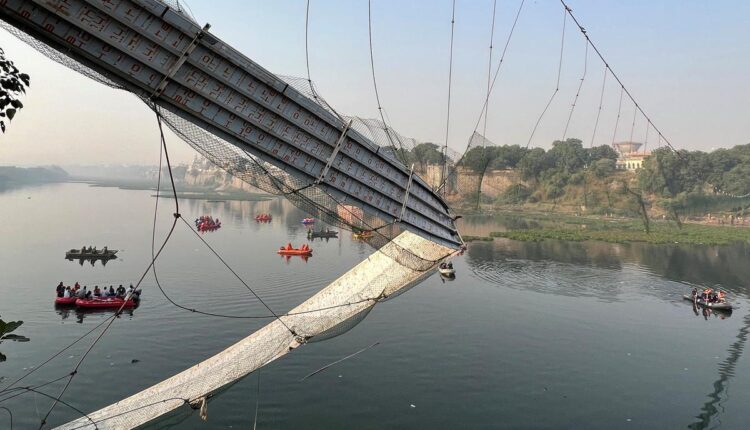 PM Modi got emotional after mentioning Morbi accident, police arrested 9 people in Morbi accident