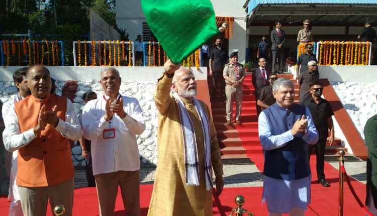 Hon'ble Prime Minister Shri Narendra Modi flagged off the inaugural service of Vande Bharat Express train from Una Himachal to Amb Andaura - New Delhi