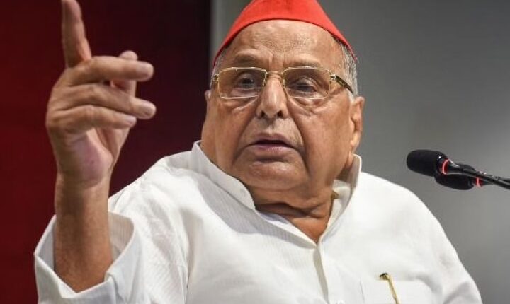 SP Patron Mulayam Singh Yadav aka Dharti Putra is no more